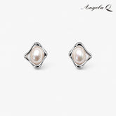 COVE SHELL - FRESHWATER PEARL STUD EARRINGS