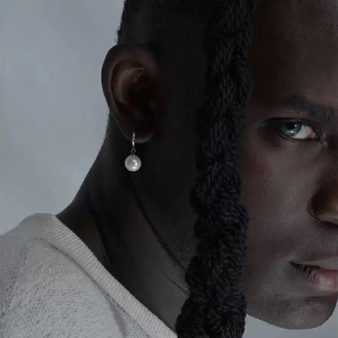 URBAN EDGE PEARL EARRINGS