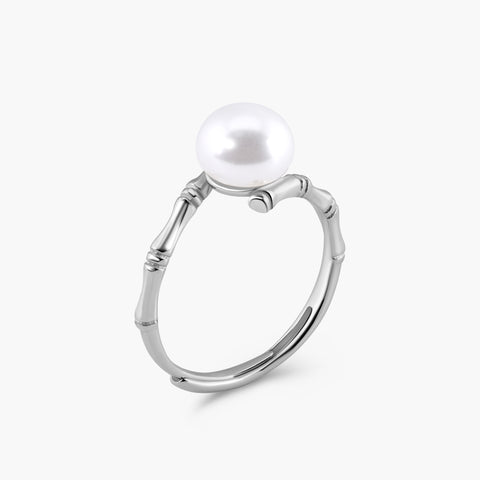 BAMBOO SCULPTURAL PEARL RING