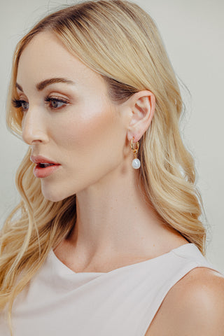 SOCIALITE CLASSIC DROP PEARL EARRINGS