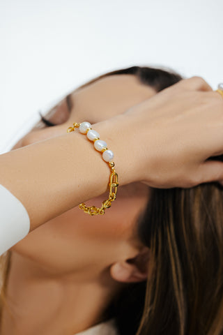 LUNA GOLD LINK PEARL BRACELET