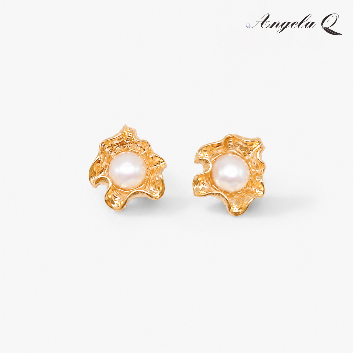 SOLANA - SUNBURST PEARL STUD EARRINGS