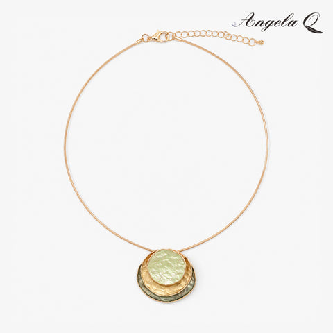 GOLDEN COVE HONEY SHELL PENDANT NECKLACE-100044N
