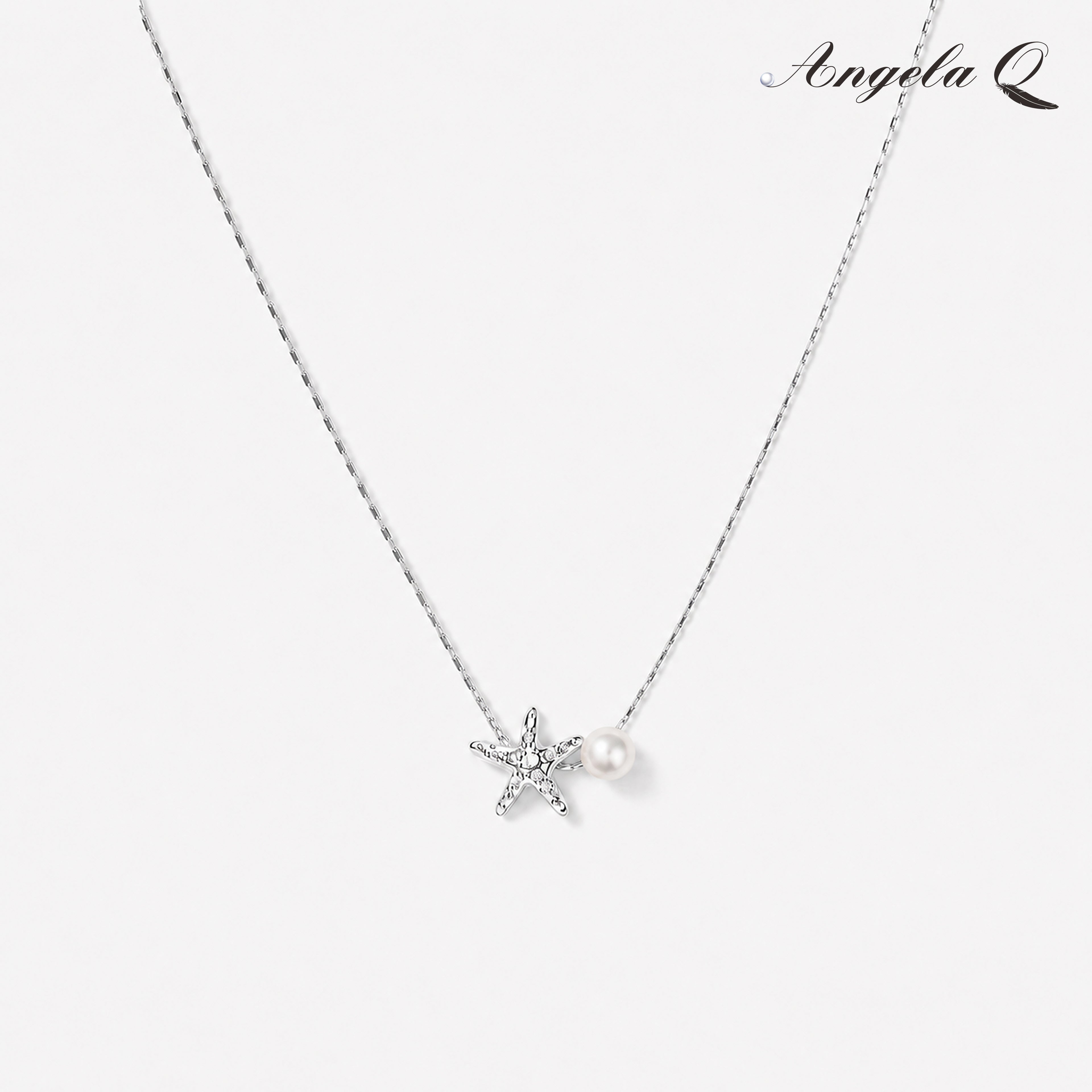 CARMEL BOW - PEARL CHARM NECKLACE