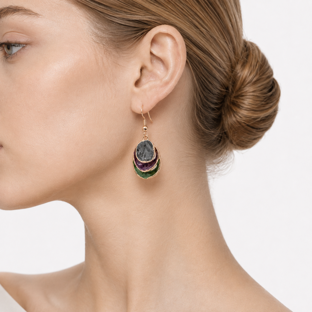 MOONSTONE BEACH IRIDESCENT SHELL DROP EARRINGS-400052N
