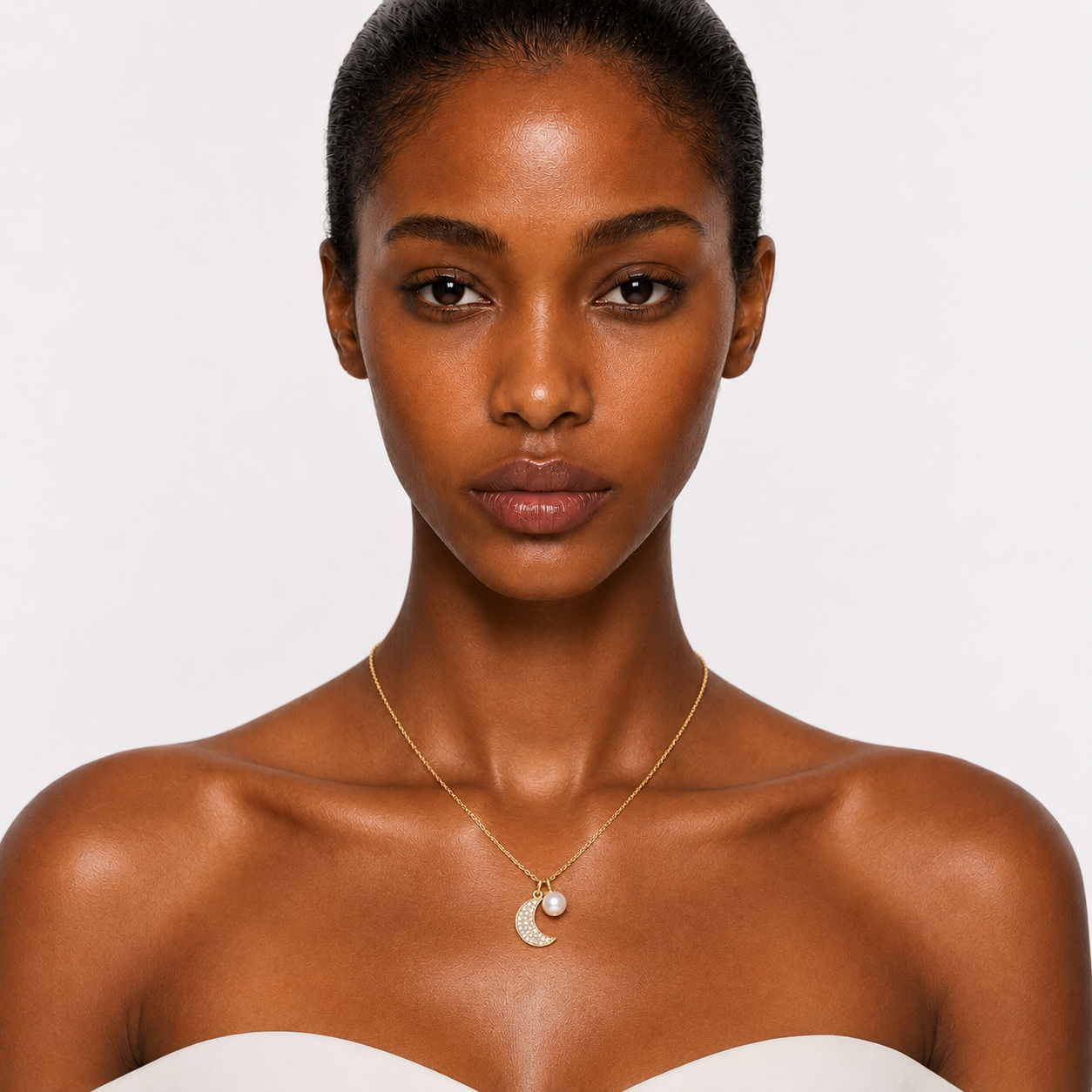 LUNA COVE - PEARL MOON NECKLACE