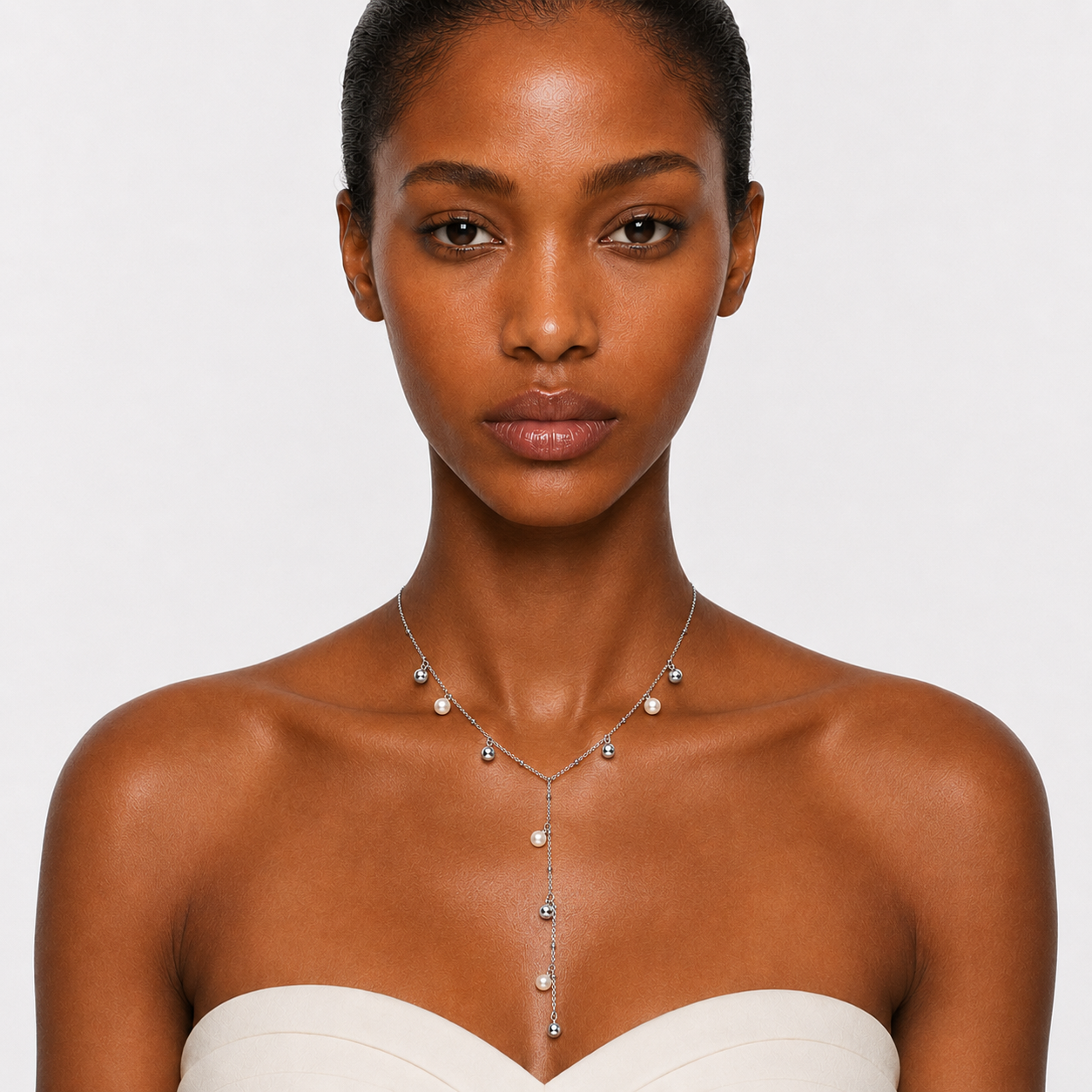 TIDE LINE - PEARL DROP STATION NECKLACE