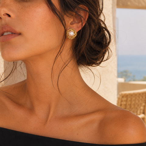 MARINA SWIRL PEARL STUD EARRINGS