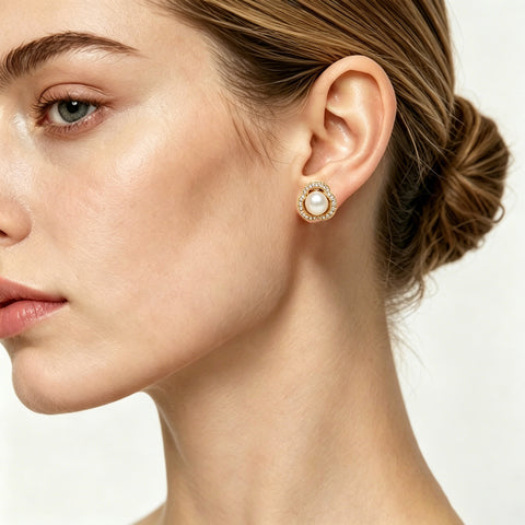MIRAMAR - FRESHWATER PEARL HALO STUD EARRINGS
