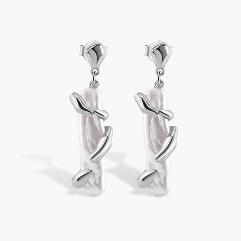 GO GLAM BAROQUE PEARL EARRINGS