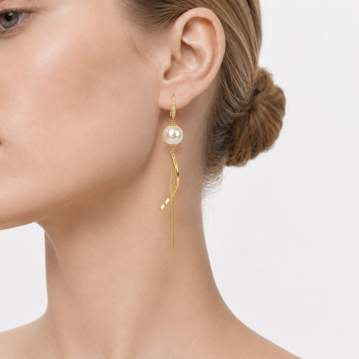 GOLDEN TIDE - PEARL TASSEL EARRINGS