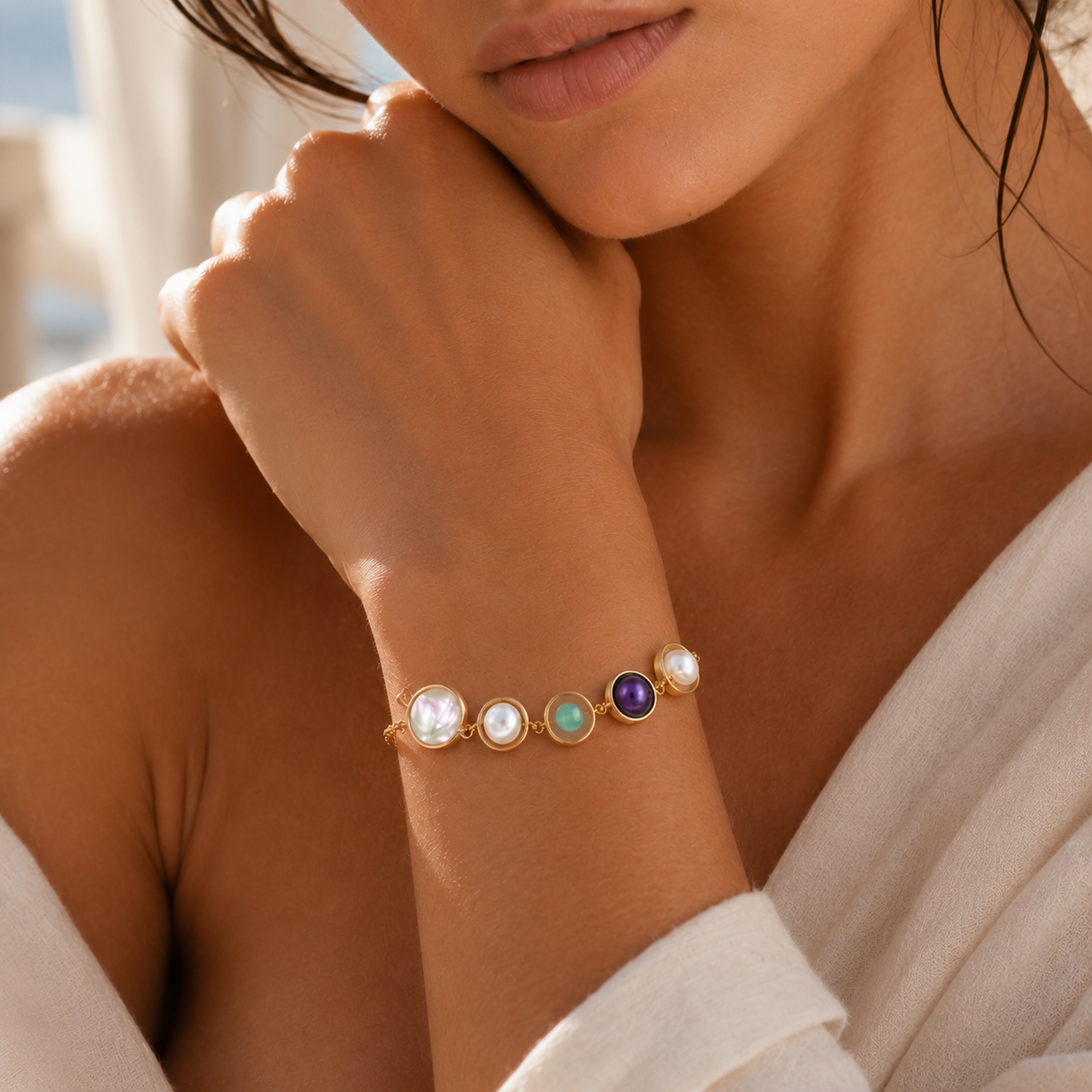 LAGUNA COVE - SHELL GEMSTONE BRACELET