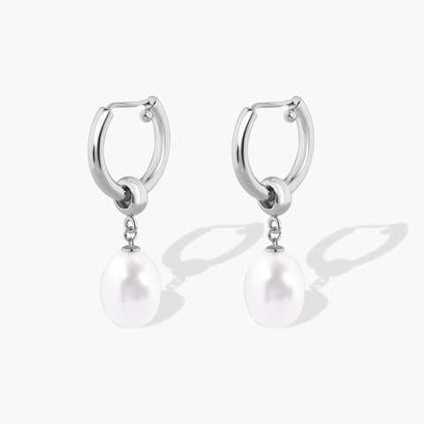 SOCIALITE CLASSIC DROP PEARL EARRINGS