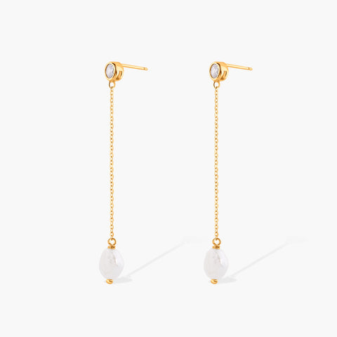 INFLUENCER DANGLE PEARL EARRINGS