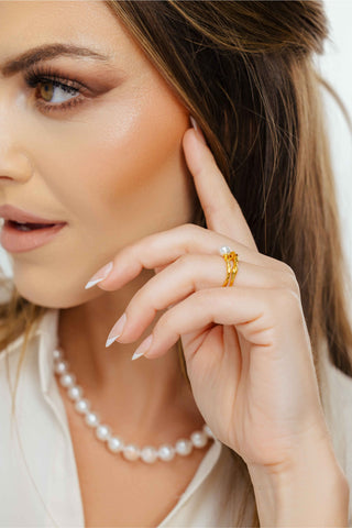 GONE TO HOLLYWOOD - PEARL RING