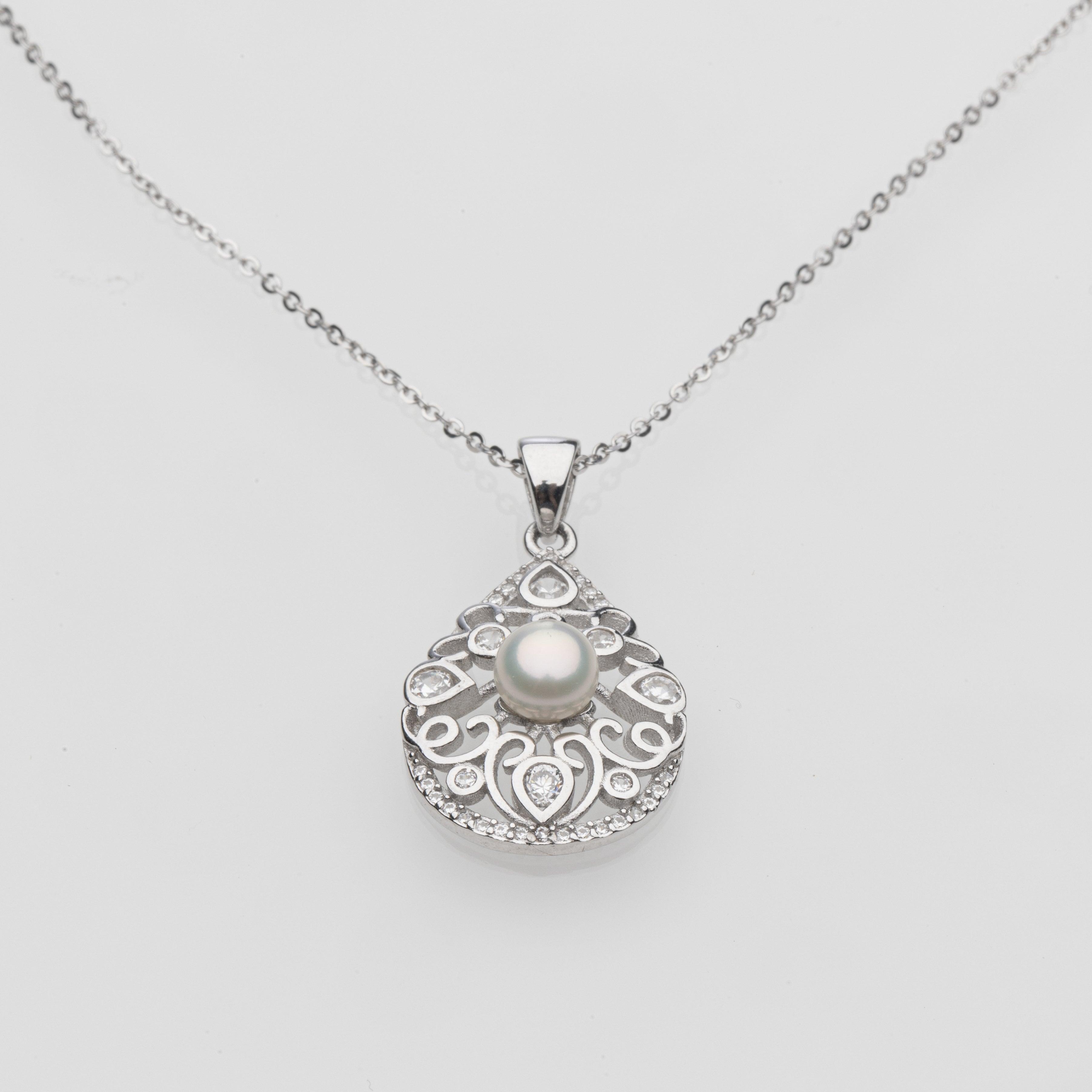 Angelaqpearl， pearl necklace， pearl pendant