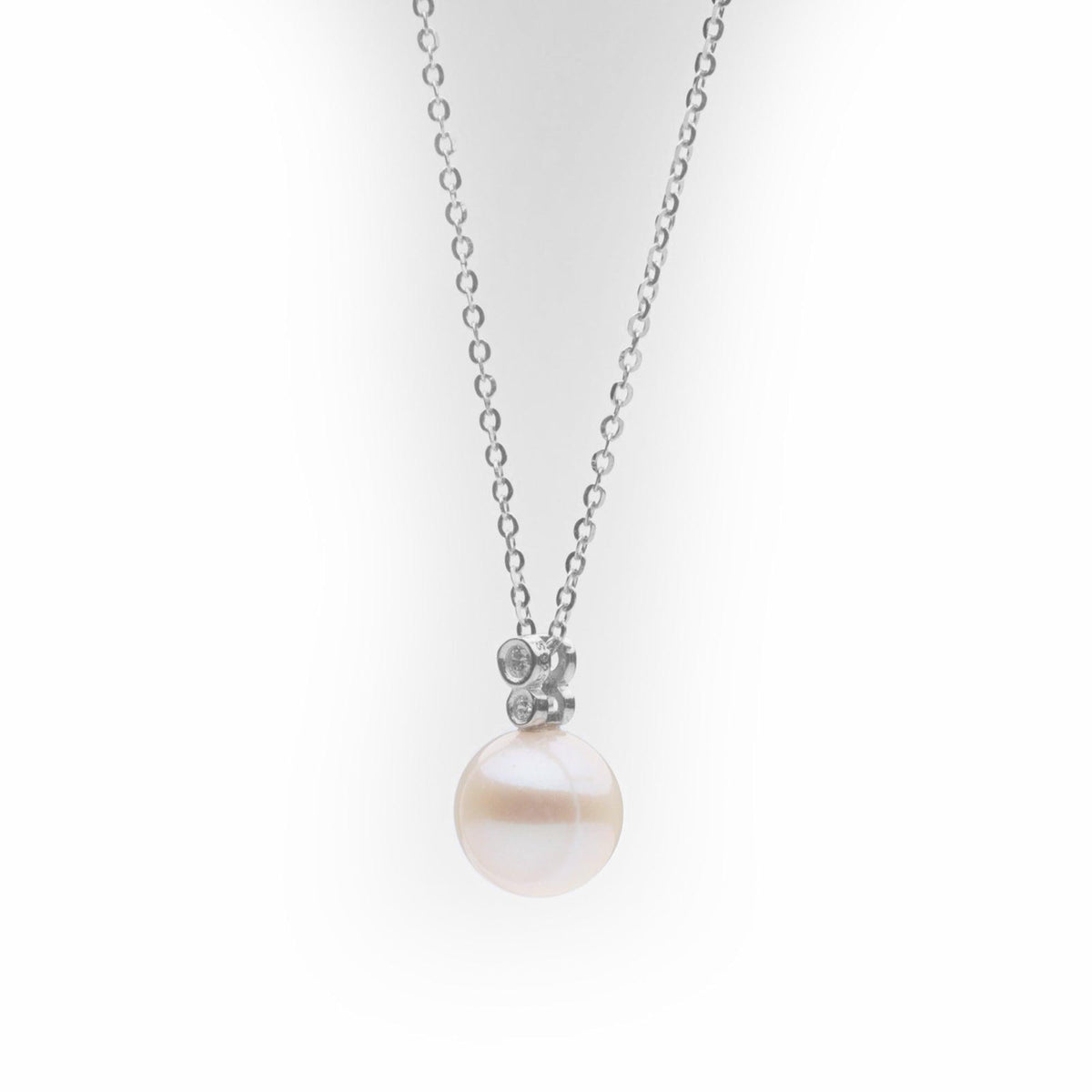 Pearl Pendant on Chain