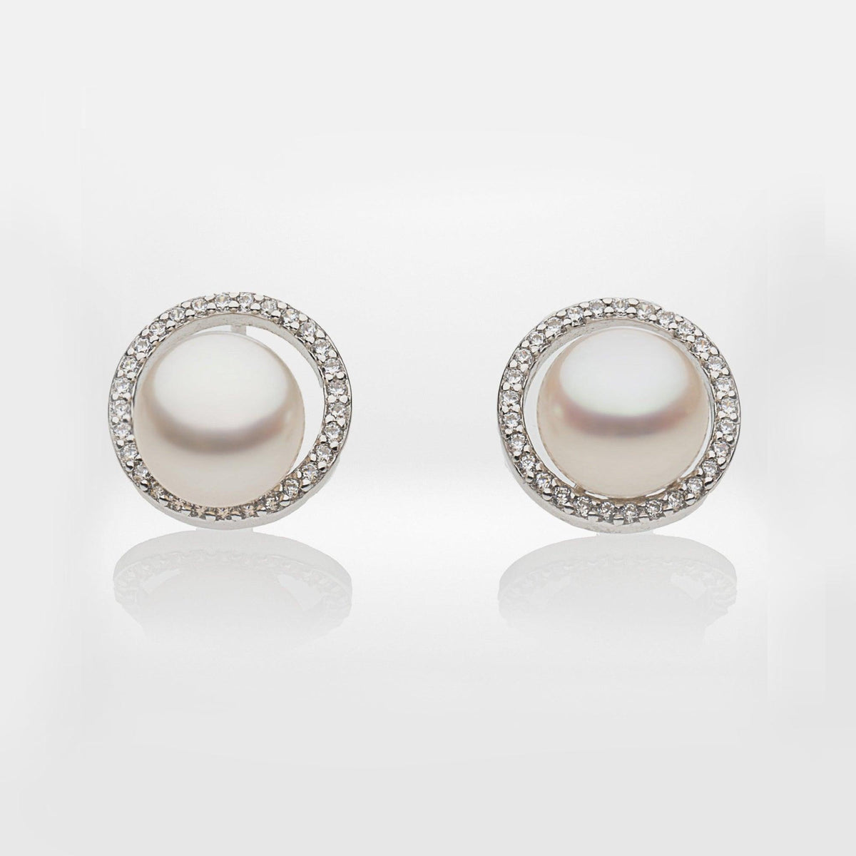 Pearl & Small Diamond Earring